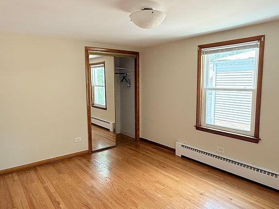 4th image of 3030 N Oleander Ave #Sf