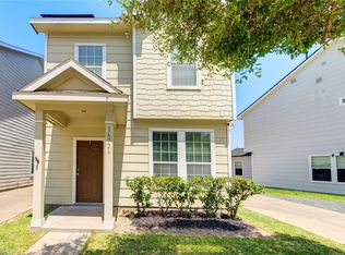 16726 Mammoth Springs Dr, Houston, TX 77095
