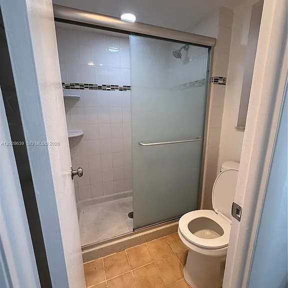20441 NE 30th Ave #1129 — Photo 9