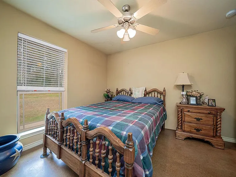 271 Lawrence Rd #B — Photo 7