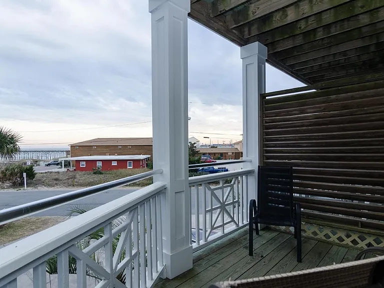 202 Fort Fisher Blvd N #A-4 — Photo 3