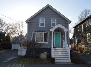 22 Adams St, Fairhaven, MA 02719