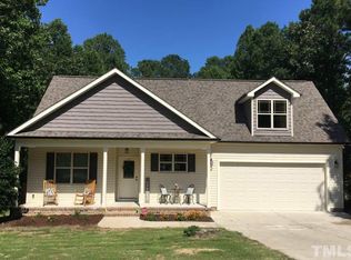 140 Woodridge Dr, Louisburg, NC 27549