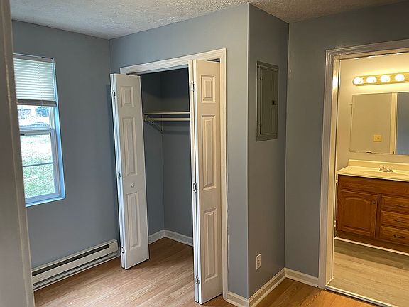 2nd image of 111 W Walnut St APT 4