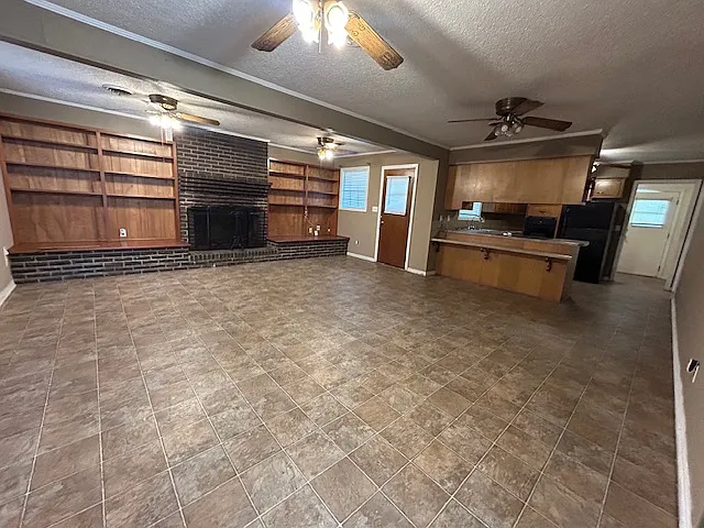 211 Eastwood Dr — Photo 9