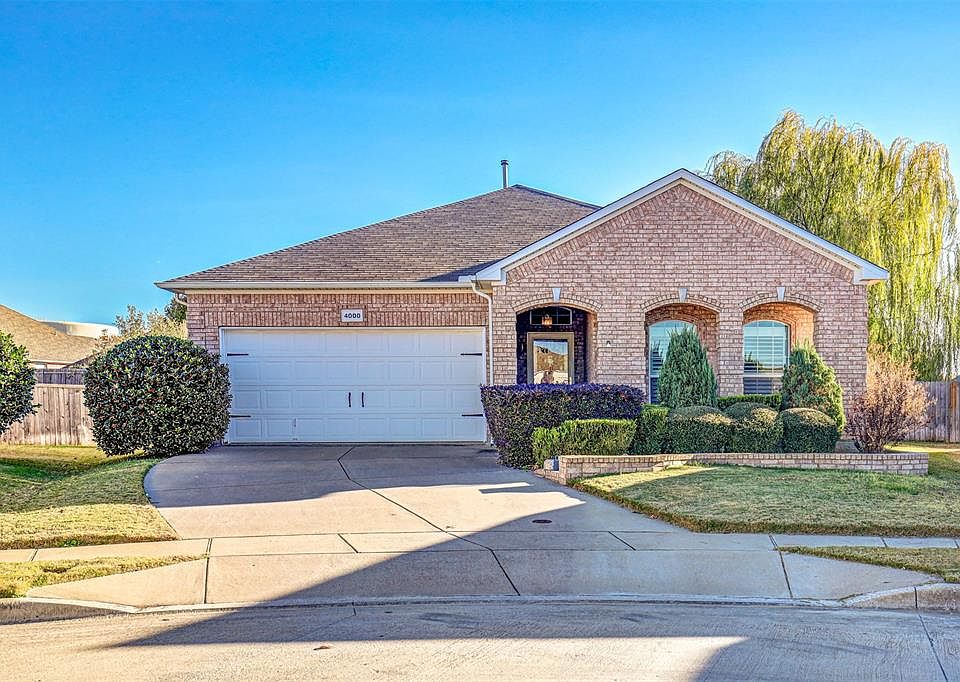 1st image of 4000 Claymore Ln