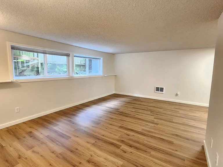 3825 34th Ave W #2 — Photo 5