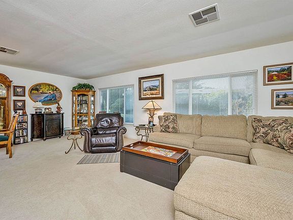 3rd image of 9 Laguna Seca Ct