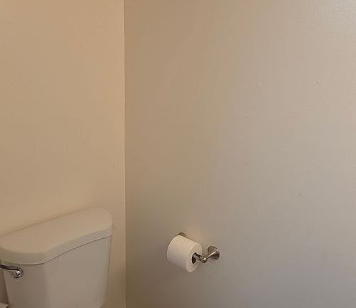 5th image of 9633 Hastings Dr