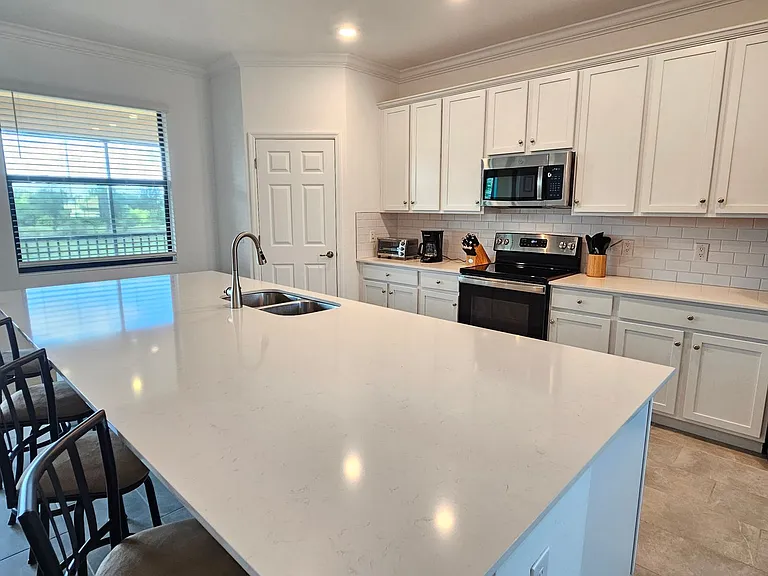 10825 Tarflower Dr #202 — Photo 17