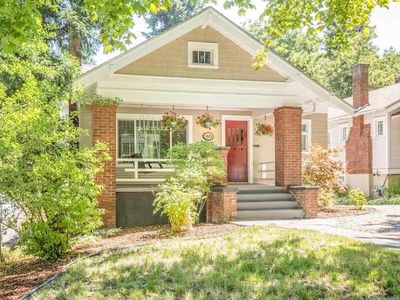 1823 S Grand Blvd, Spokane, WA, 99203