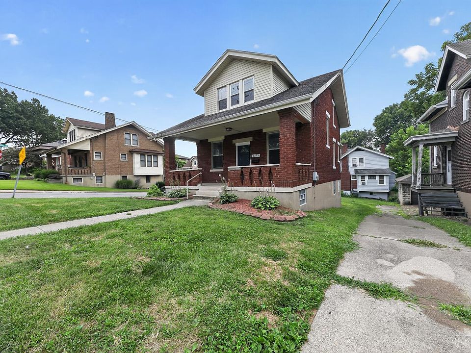 1st image of 3223 Montana Ave
