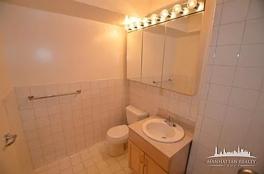 Rented by Manhattan Realty Group