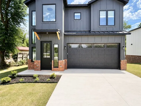 1448 NW Bella Vista Rd, Bentonville, AR 72712