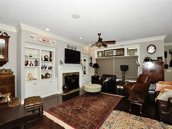 3rd image of 15278 Ellington Dr