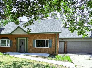 518 Quentin St, Aurora, CO 80011