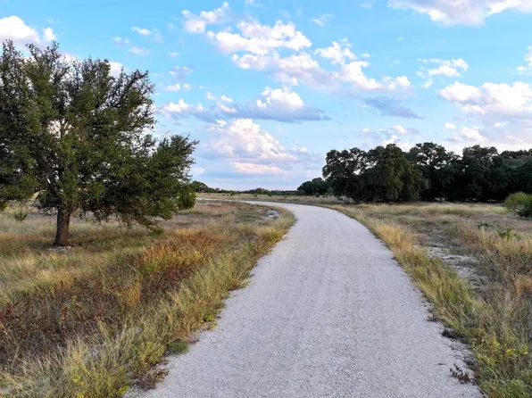 12 Bluestem Lane, Lampasas, TX 76550