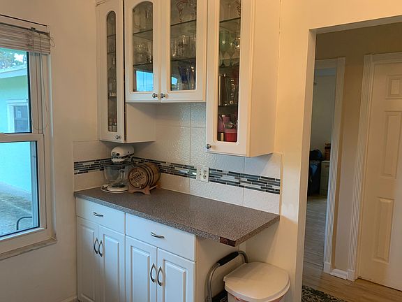 4th image of 4153 Randolph Ct