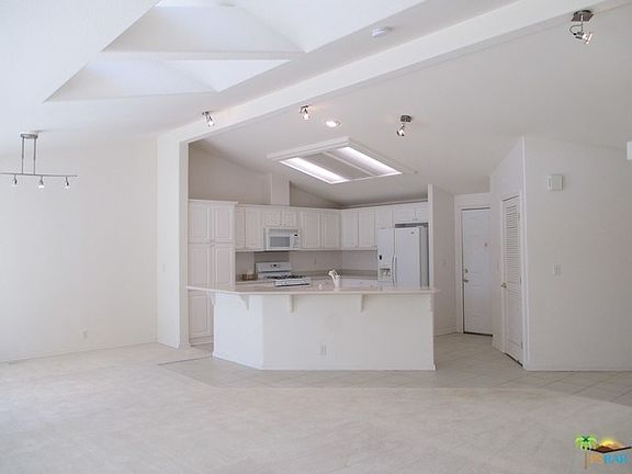 3rd image of 15300 Palm Dr Space 41