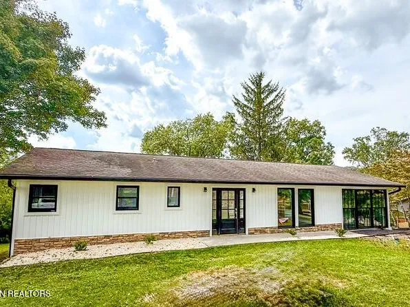 207 Nunn St, New Tazewell, TN 37825