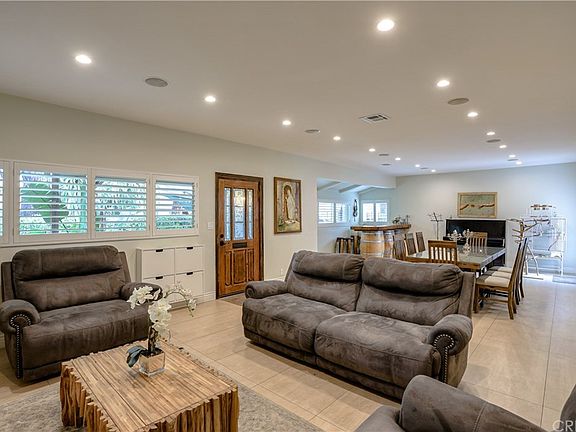 5th image of 22020 Avenue San Luis