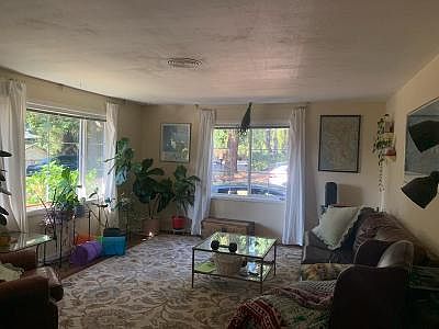 4th image of 13510 39th Ave NE