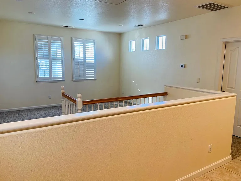 595 W Viento St — Photo 9