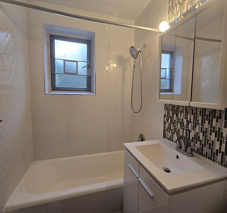1st image of 6708 197th St #2