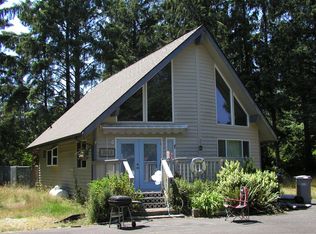 383 Mount Olympus Ave SE, Ocean Shores, WA 98569