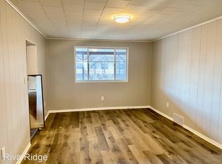 543 2nd St #11163092, Pitcairn, PA 15140