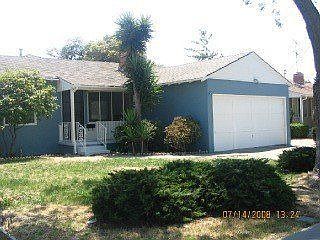 1st image of 412 Lloyd Ave