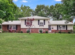 11600 E 35th St, Independence, MO 64052