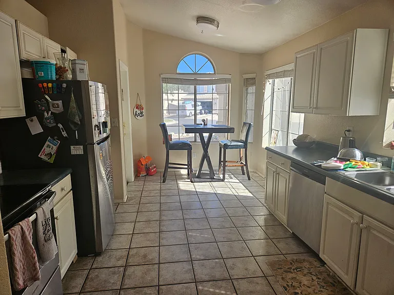 4636 W Laredo St — Photo 13
