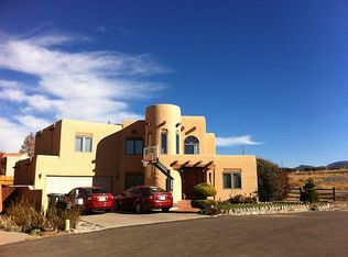 2301 Middle Ct, Santa Fe, NM 87505