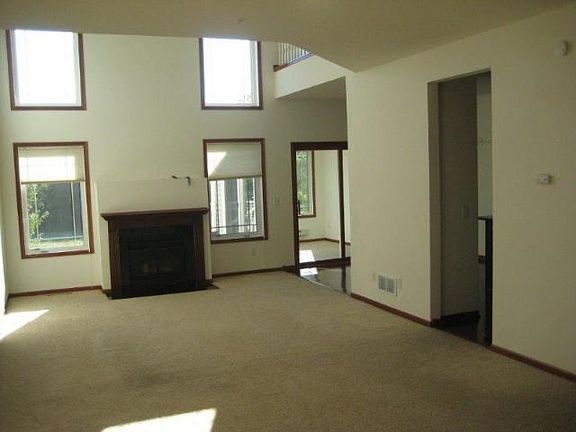 2nd image of 2803 Spy Glass Dr