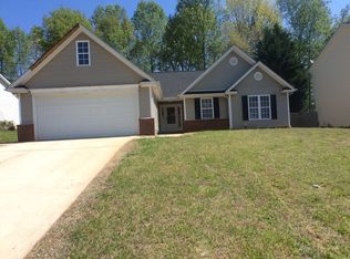 128 Arbor Ridge Rd, Mount Holly, NC 28120