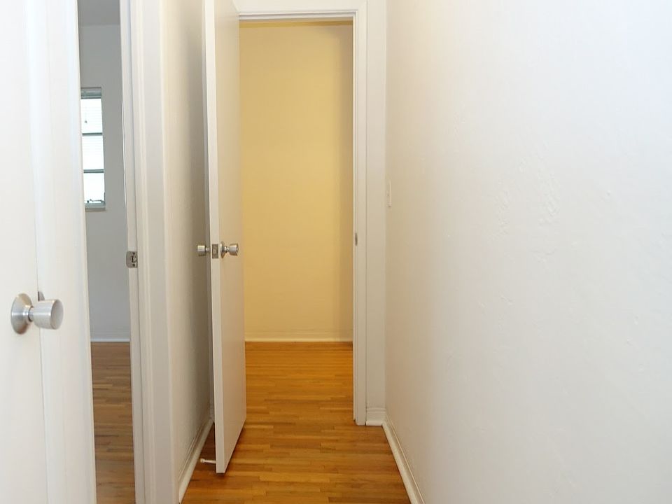 1st image of 424 Malaga Ave