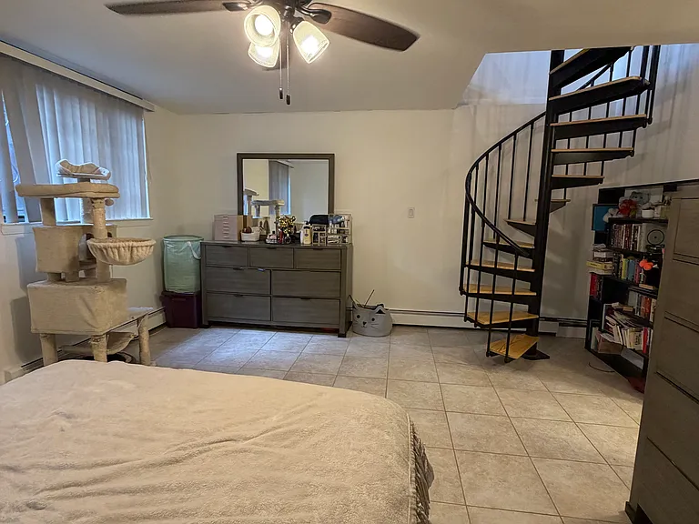 150-41 Centerville St #1D — Photo 8