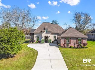 173 Margaret Dr, Fairhope, AL 36532