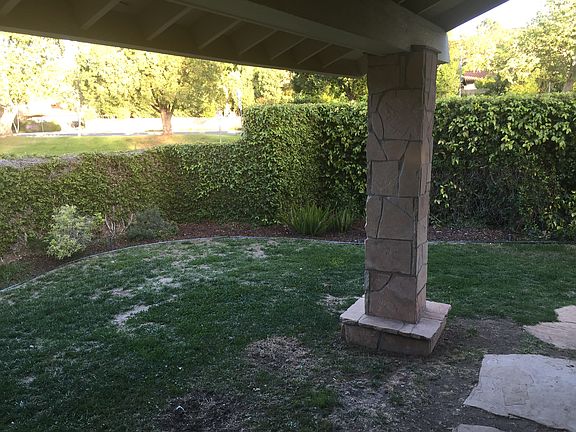 3rd image of 1665 Berwick Pl
