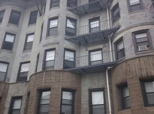 860 Beacon St, Boston, MA 02215