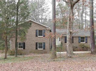 712 Churchill Dr, Chapel Hill, NC 27517