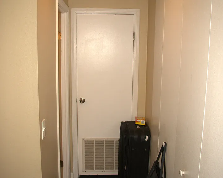 6000 Oakwood Dr #4D — Photo 9