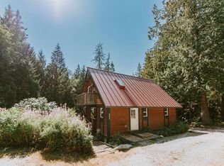 981 Conrad Rd, Sunshine Coast, BC V0N2W5