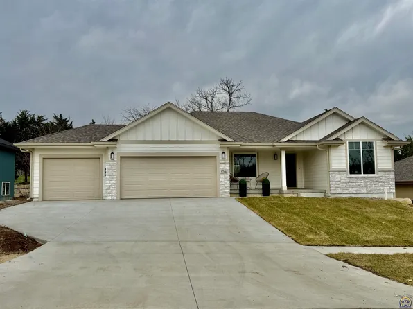 5746 SW 55th Ter, Topeka, KS 66610
