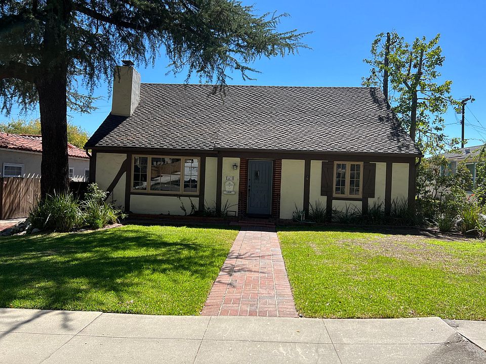 1st image of 1930 Jefferson Dr
