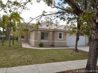 16214 SW 2nd Dr, Hollywood, FL 33027