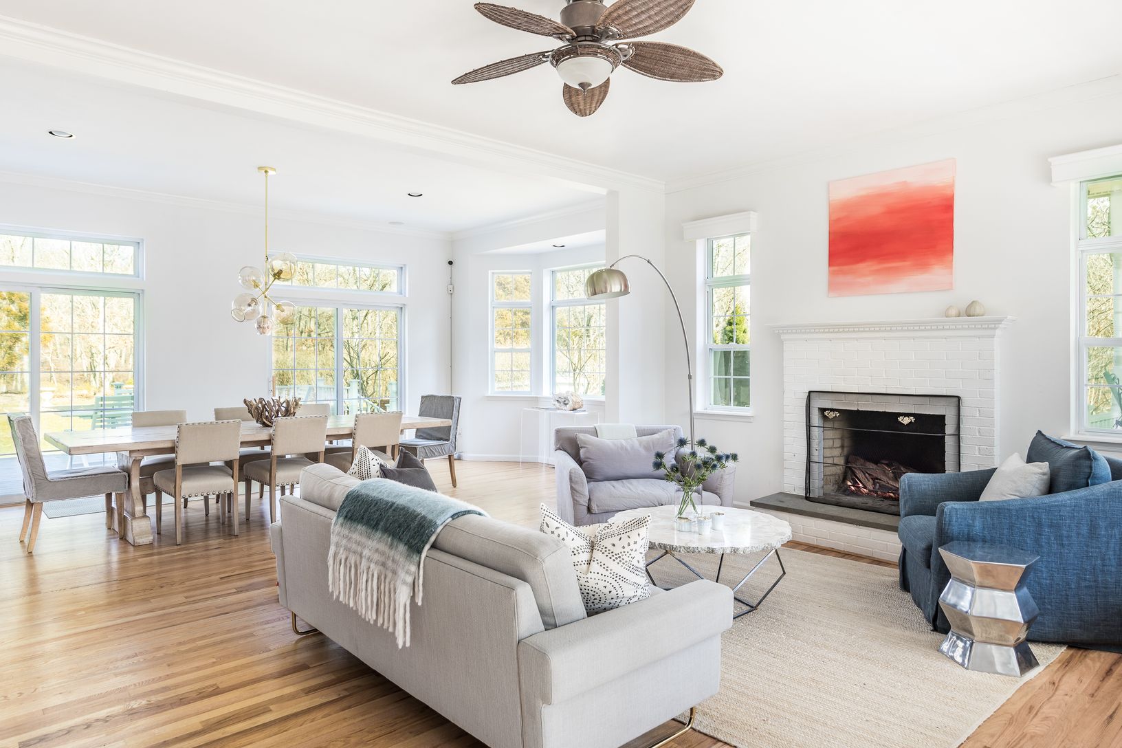  Open Floor Plan