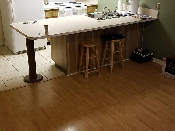 3rd image of 1923 NW 23rd Blvd APT 217