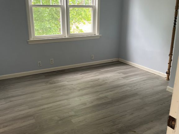 5th image of 84 W 52nd St #2